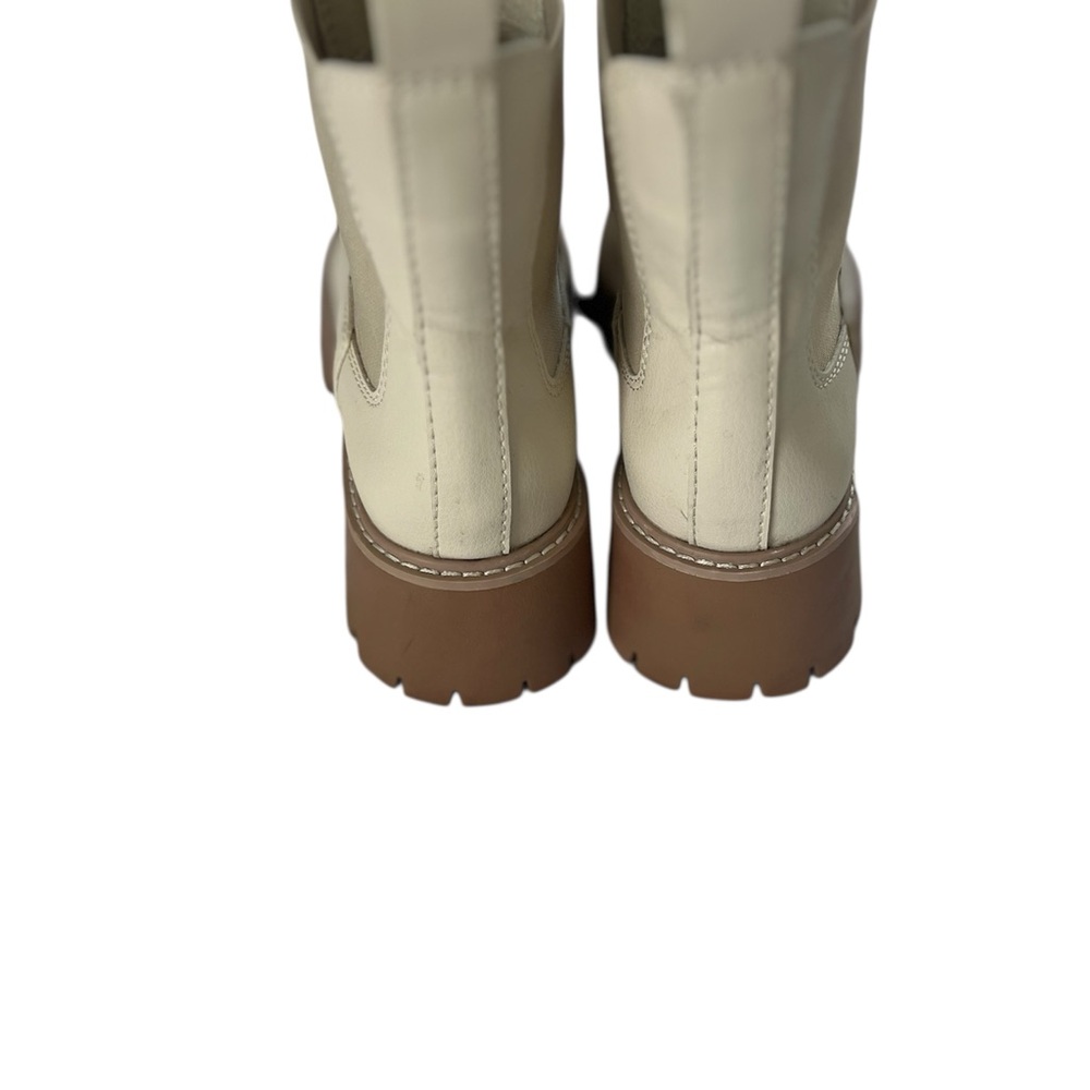 Dolce Vita Cream Ankle Boots with Modern Chunky Sole - Picture 4 of 5